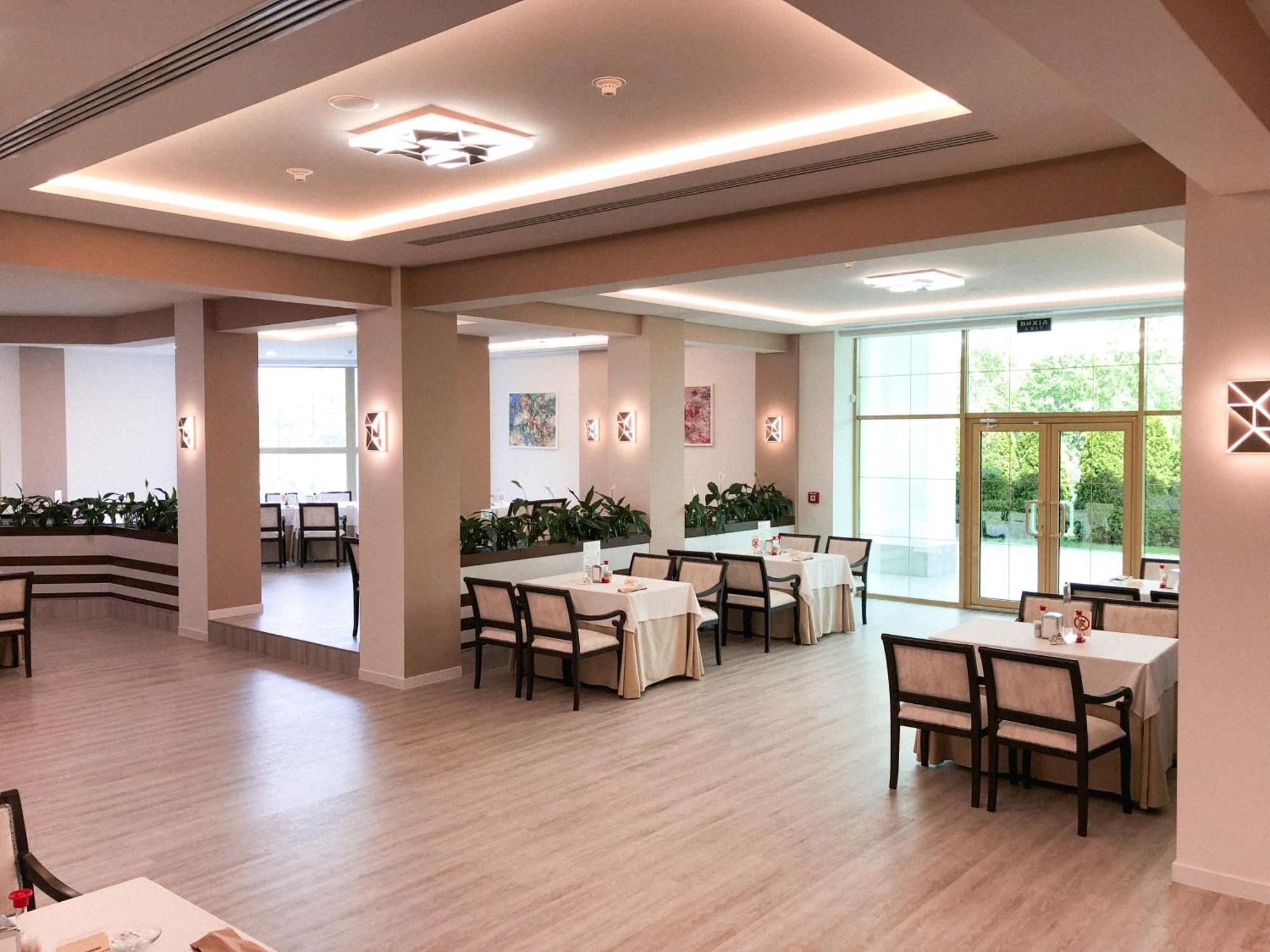 Rixos-Prykarpattya Resort Truskavets Buitenkant foto