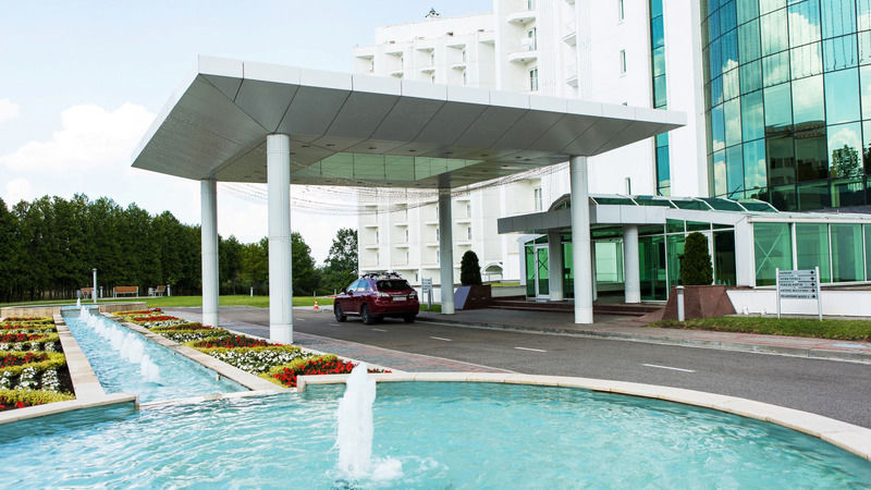 Rixos-Prykarpattya Resort Truskavets Buitenkant foto